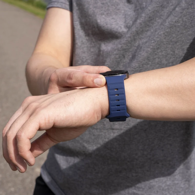 Samsung Galaxy Watch 9 - 40mm Outdoor Silikonarmband (Dunkelblau)