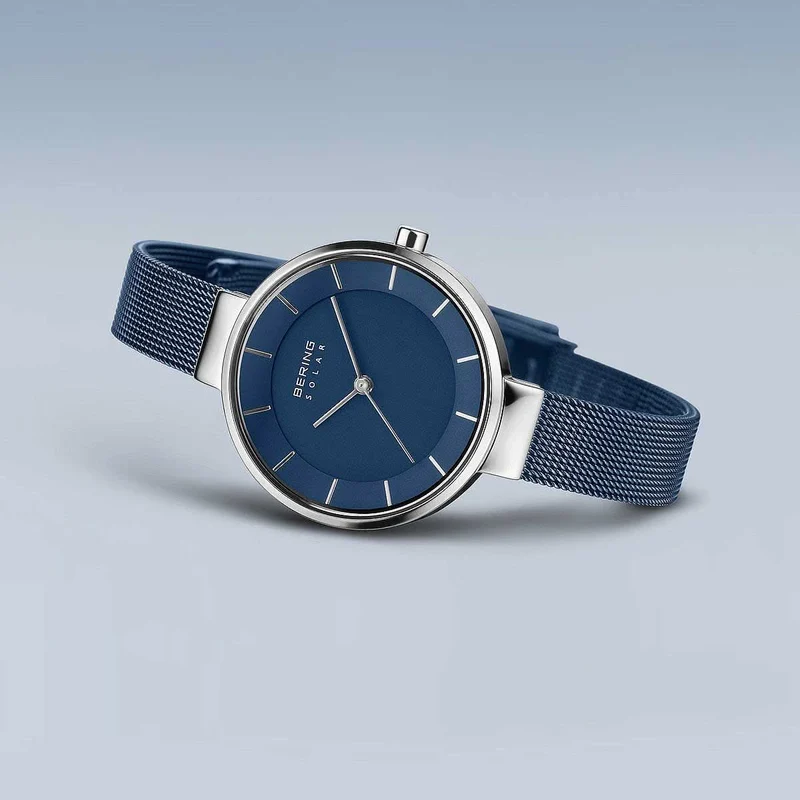 Bering Solar 14631-307 Damenuhr • Kratzfestes Saphirglas • Feines Milanaise-Armband