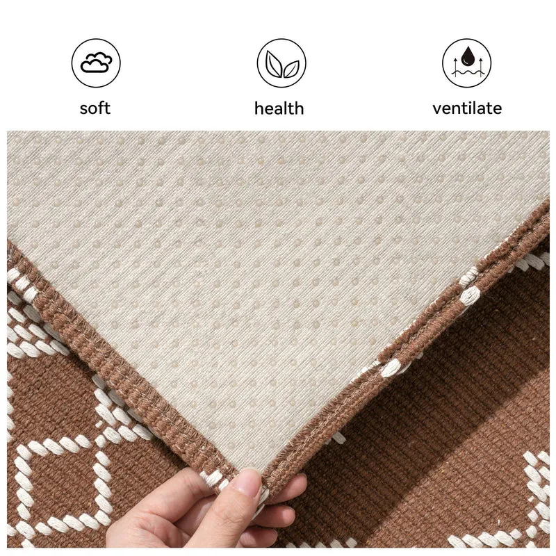 Geometrisch gemusterter Teppich