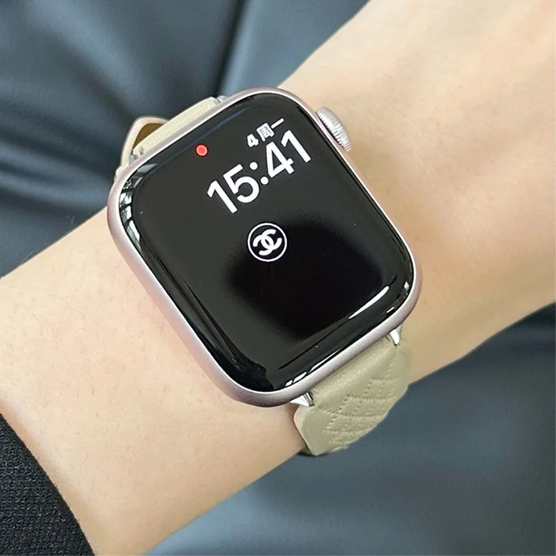 Apple Watch 49mm / 45mm / 44mm / 42mm Cowhide Leather Bracelet Strap