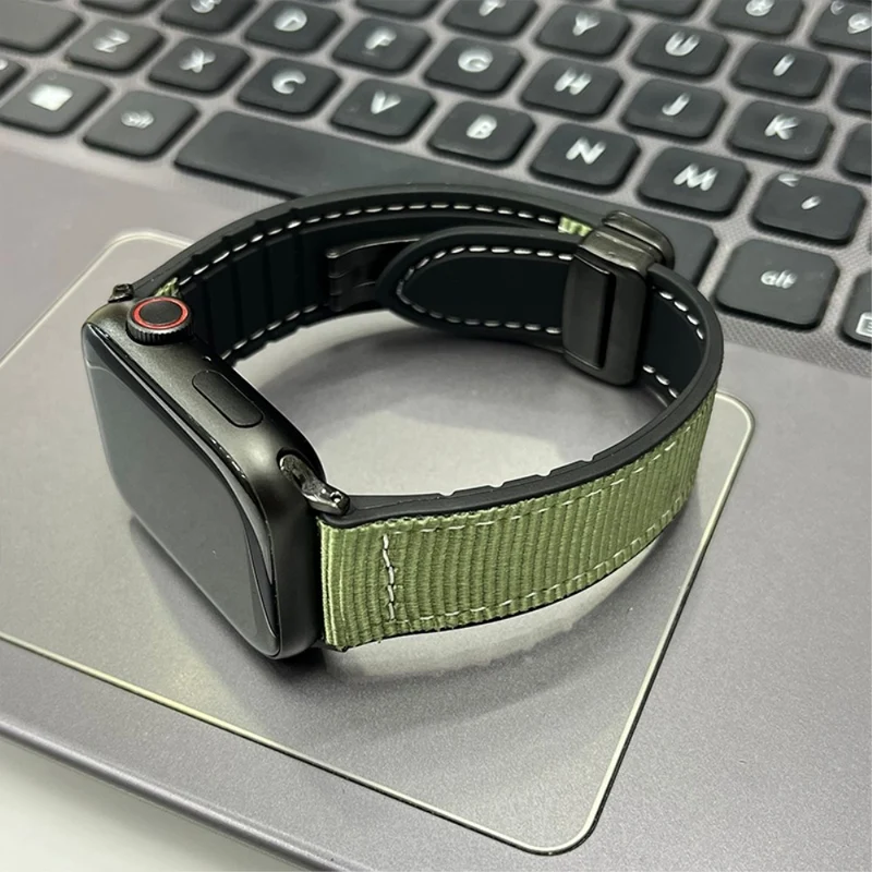 Apple Watch 49mm / 45mm / 44mm / 42mm Magnetic Nylon Watch Strap - Army Green