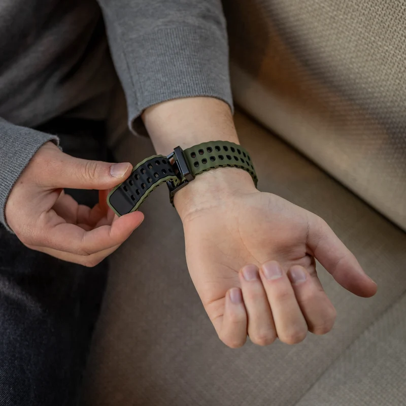 Samsung Galaxy Watch Ultra 2 Wave Silikonarmband Duo (Olivgrün/Schwarz)