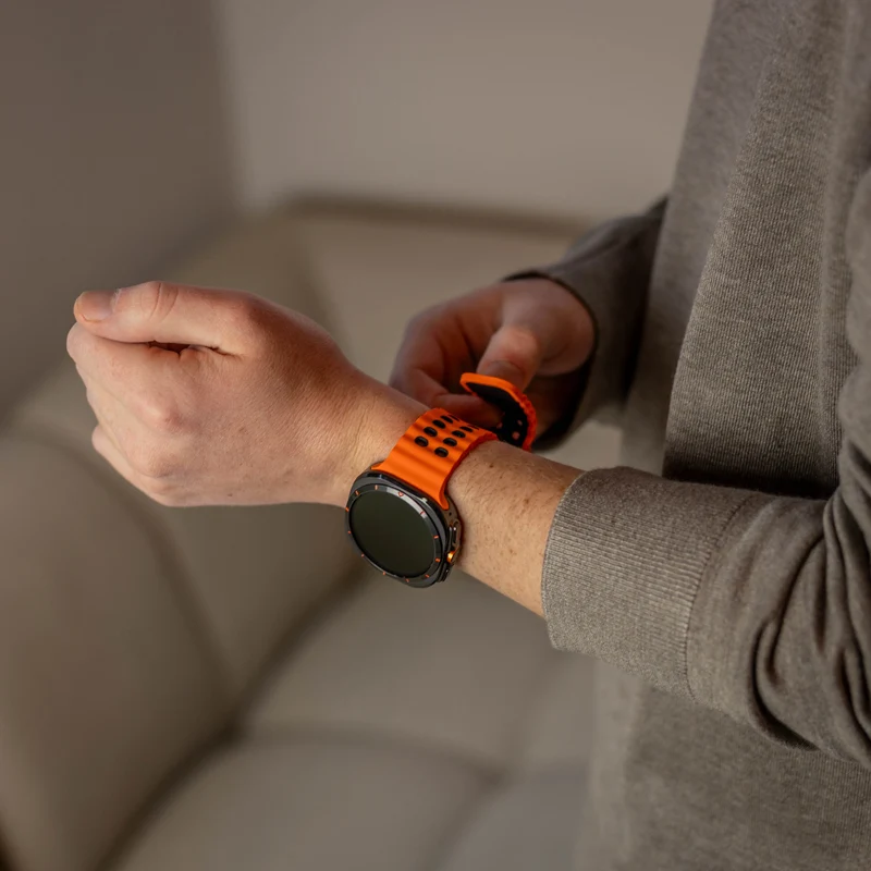 Samsung Galaxy Watch Ultra 2 Wave Silikonarmband Duo (Orange/Schwarz)