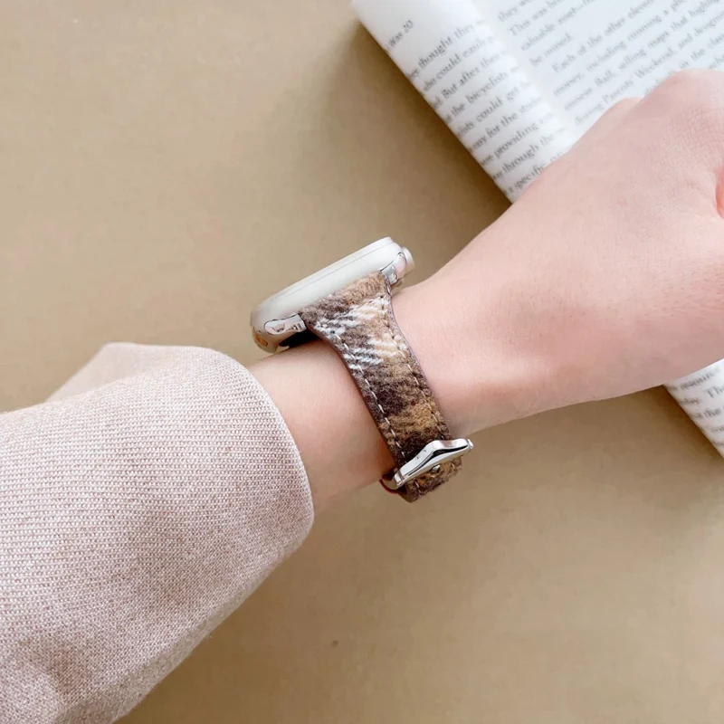 Apple Watch 49mm / 45mm / 44mm / 42mm Woolen Watchband - Dark Brown