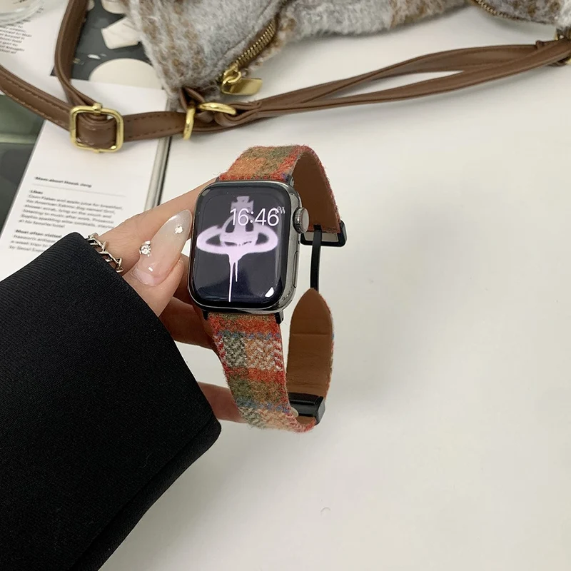 Woolen Strap Apple Watch 49mm / 45mm / 44mm / 42mm Watch Band - Coffee+Black