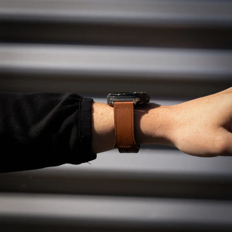 Samsung Galaxy Watch Ultra 2 Lederarmband mit Druckknopfverschluss (Braun)