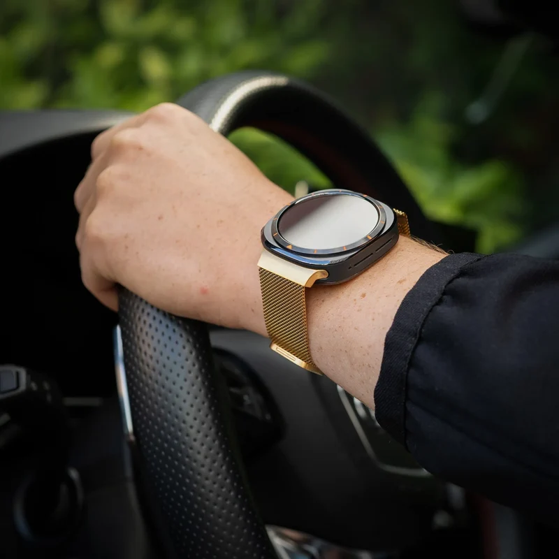 Samsung Galaxy Watch Ultra 2 Milanese Armband (Gold)