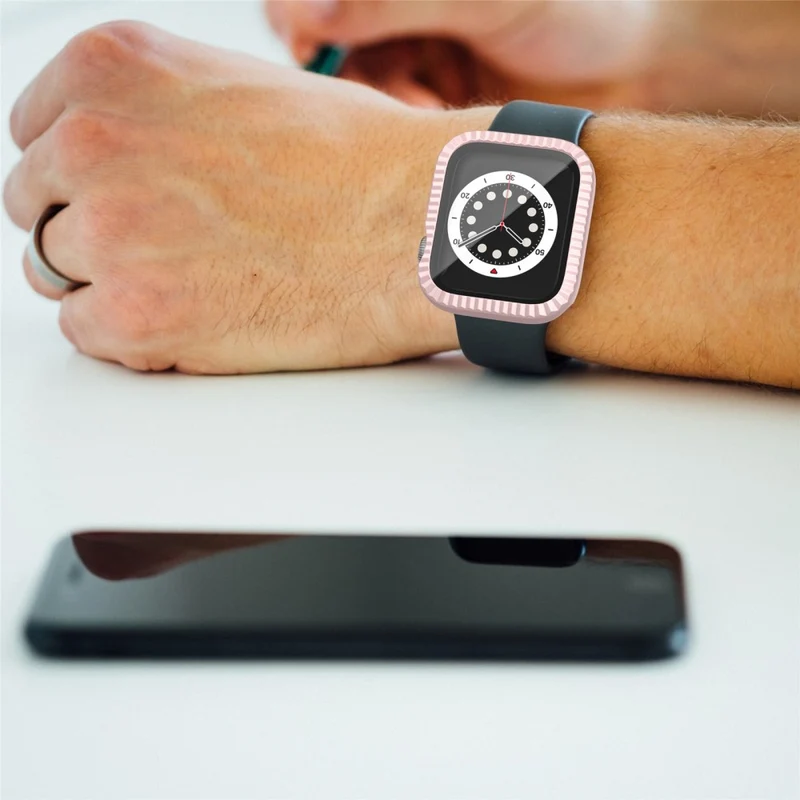 Apple Watch Series 1 / 2 / 3 38mm Textured Impact-Resistant Watch Case with Tempered Glass Screen Protector