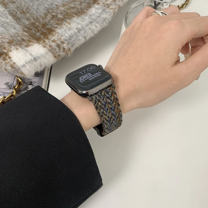 Apple Watch Series 41mm / 40mm / 38mm Magnetic Buckle Woolen Strap - Coffee+Black