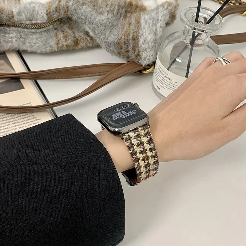 Apple Watch Series 41mm / 40mm / 38mm Magnetic Buckle Woolen Strap - Coffee+Black