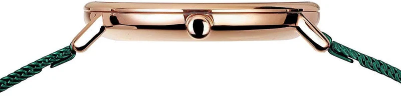 Bering Ultra Slim 15729-868 Damenuhr • Kratzfestes Saphirglas • Feines Milanaise-Armband