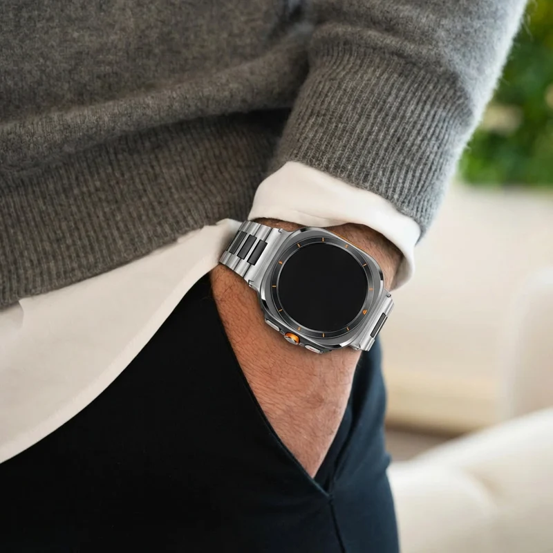 Bandz Samsung Galaxy Watch Ultra 2 Stahl Gliederarmband 'Deluxe' (Silber/Schwarz)