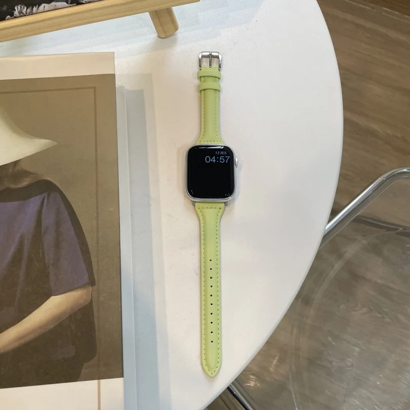 Apple Watch 49mm / 45mm / 44mm / 42mm Slim Replacement Bracelet