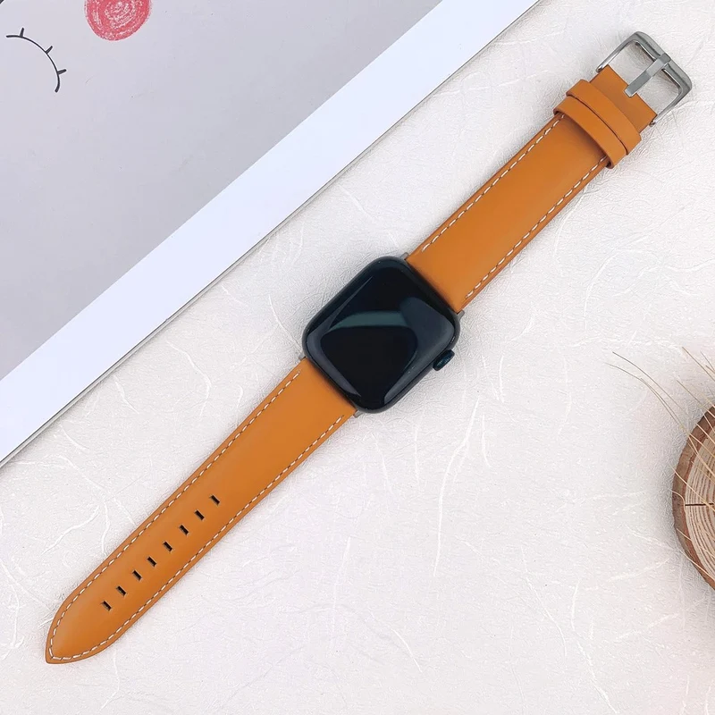 Apple Watch 9 8 7 41mm / SE (2022) SE (2023) SE 6 5 4 40mm / 3 2 1 38mm Band Classic Cow Leather Strap - Red / Green