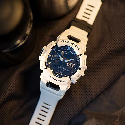 Casio G-Shock GBA-900-7AER Herrenuhr • Smarte Funktionen • Step Tracker