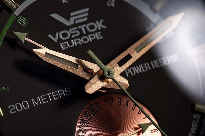 Vostok Europe Rocket N1 NE57-225O565 Herrenuhr • Automatikwerk • Gangreserve-Anzeige
