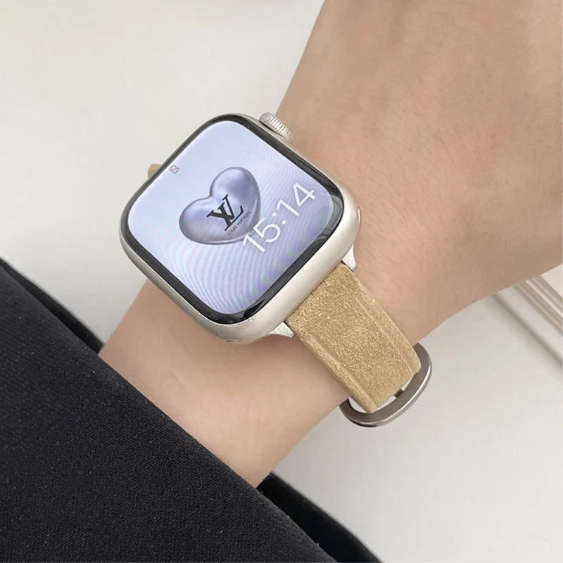 Apple Watch 49mm / 45mm / 44mm / 42mm Slim Leather Watch Strap