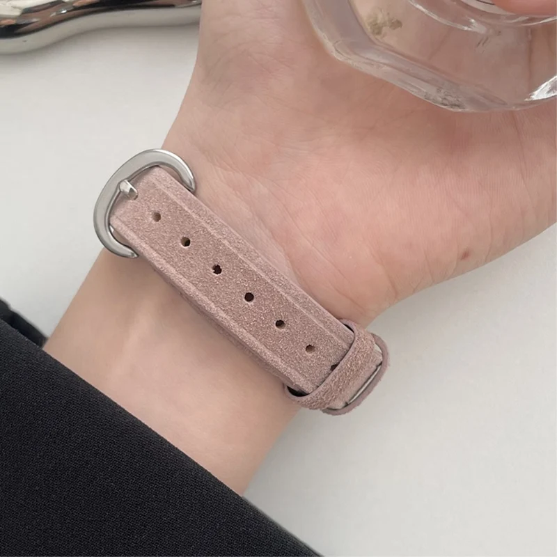 Apple Watch 49mm / 45mm / 44mm / 42mm Slim Leather Watch Strap