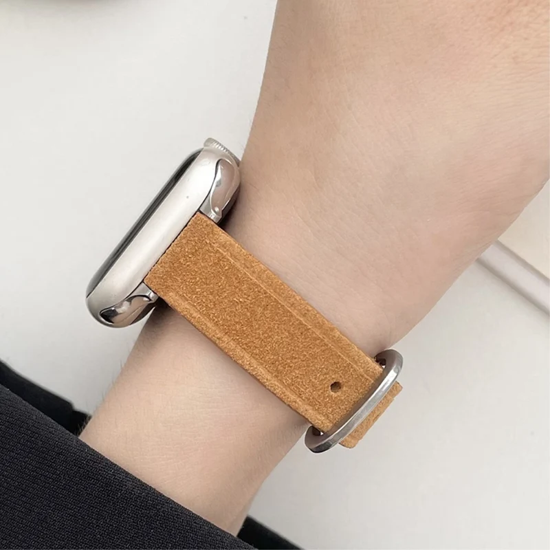Apple Watch 49mm / 45mm / 44mm / 42mm Slim Leather Watch Strap