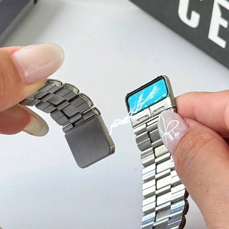 Apple Watch 49mm / 45mm / 44mm / 42mm Wrist Strap Magnetic Watch Band