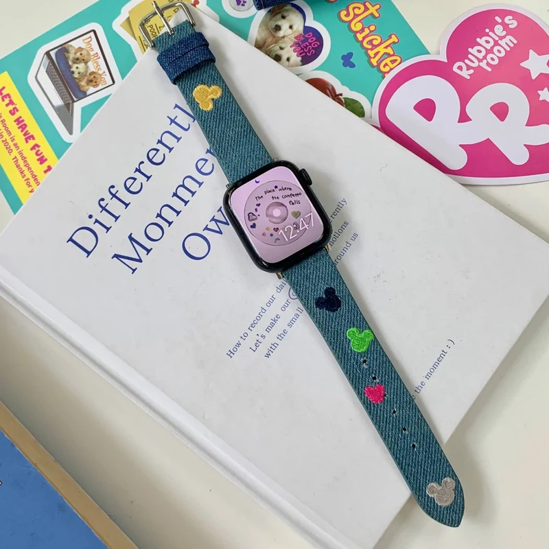 Apple Watch 49mm / 45mm / 44mm / 42mm Watch Strap - Mouse Mouse Light Blue Denim Denim