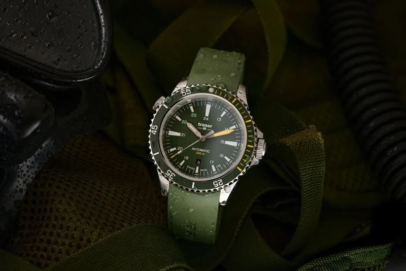 Traser P67 Diver 110327 Herrenuhr • H3-Tritium • Swiss Made