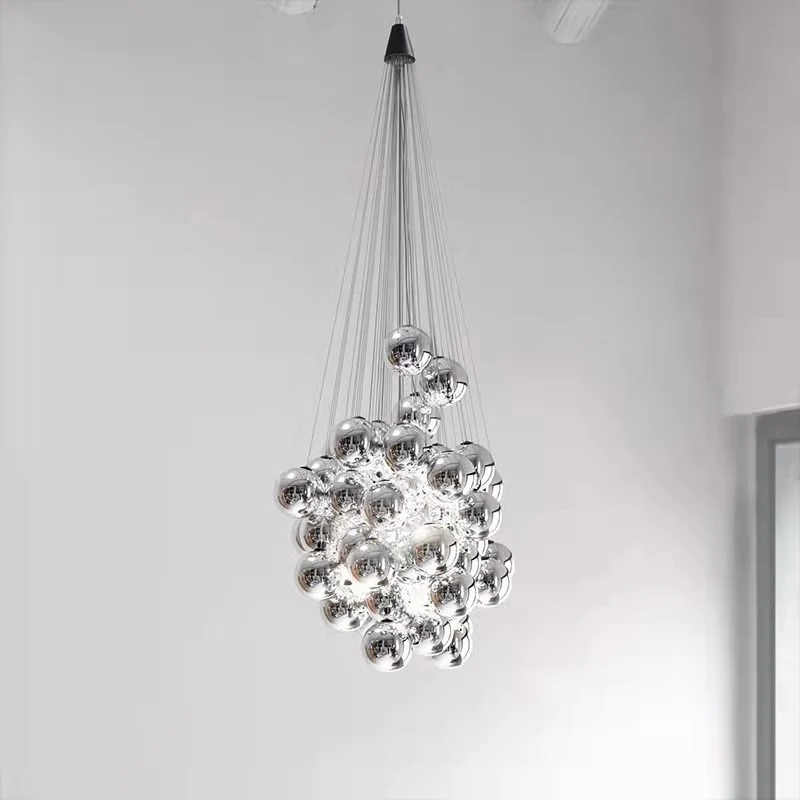 Moderne Mehrlampen-Pendelleuchte