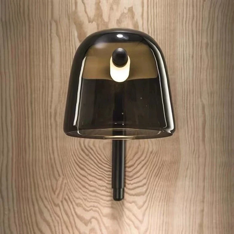 Moderne Wandleuchte mit einstellbarer Lichtdirection