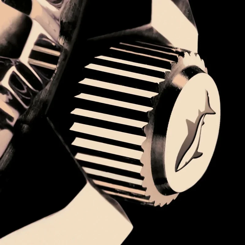 Chris Benz CB-C300X-C-KBS Herrenuhr • 300m • Tiefenmesser