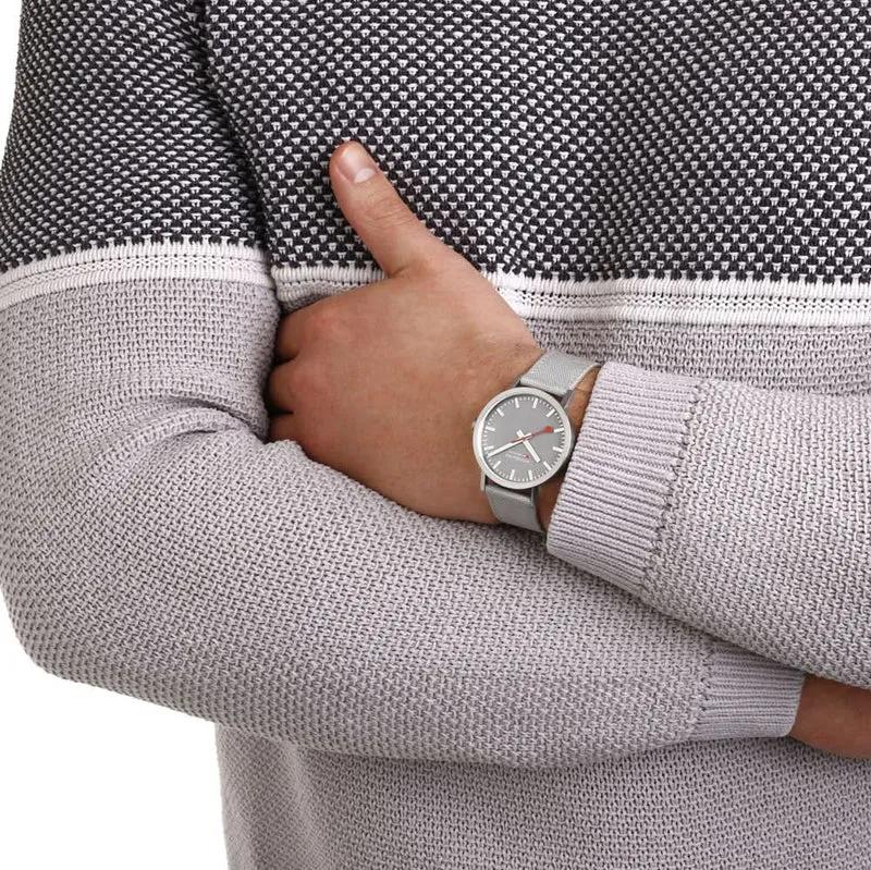 Mondaine Classic A660.30360.80.SBH Unisex-Uhr • Schweizer Bahnhofsuhren-Design • Ikonische Ablesbarkeit