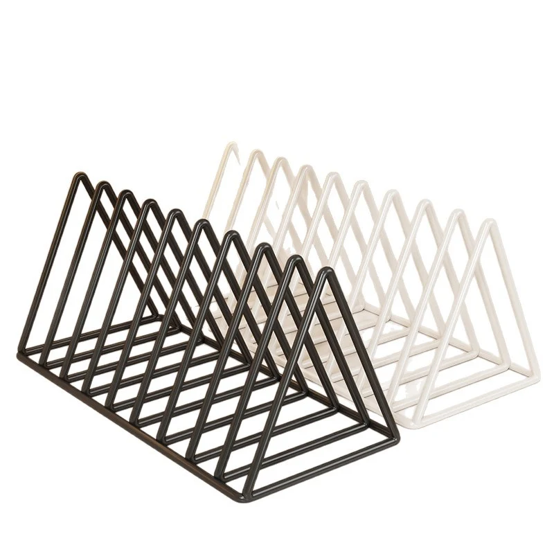 Dreieckiger Metall-Multi-Slot-Strickmütze und Beaniefächer-Rack