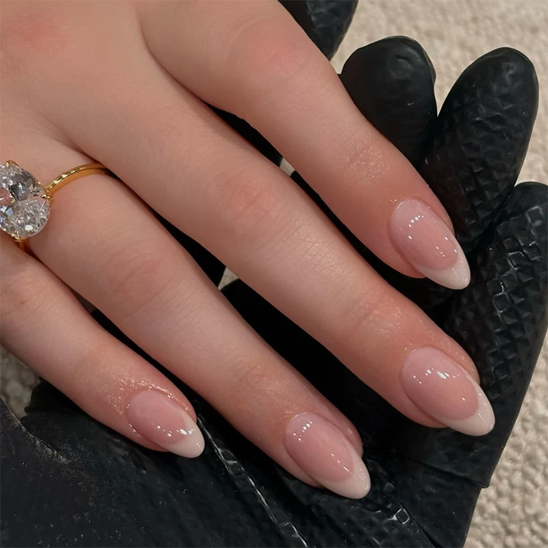 Natürliche French Tip Press-On Nägel