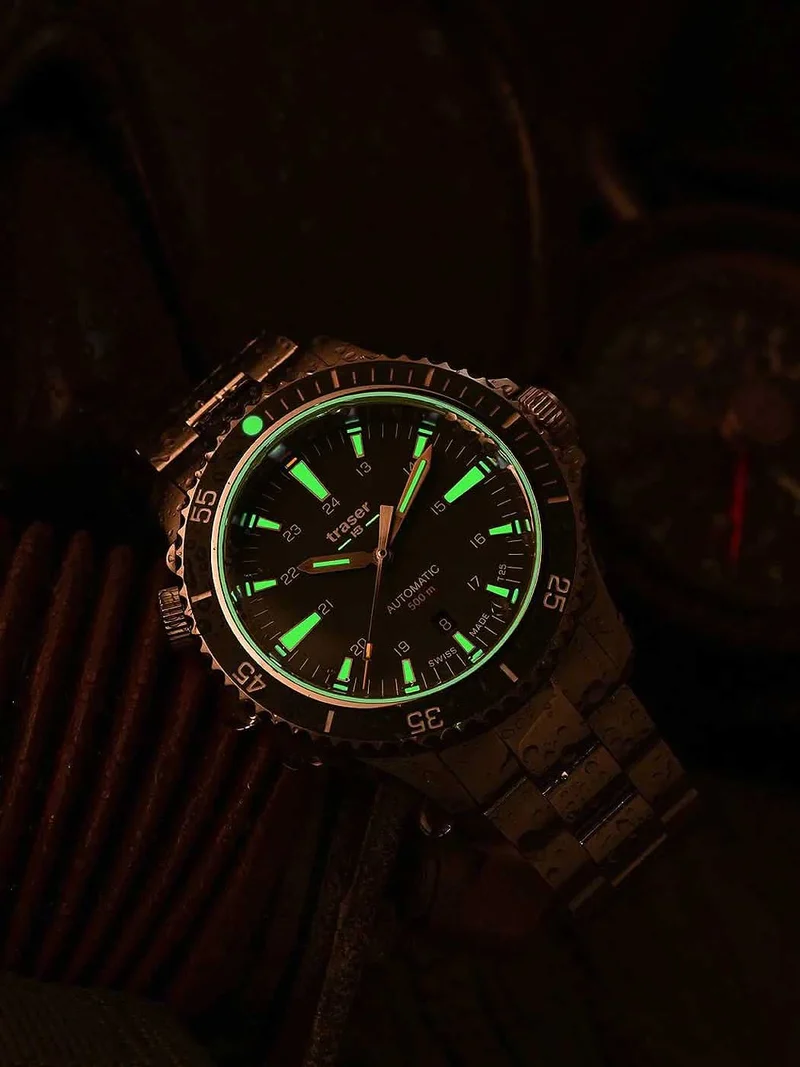 Traser P67 Diver Automatic 110328 Herrenuhr • H3-Tritium • Swiss Made
