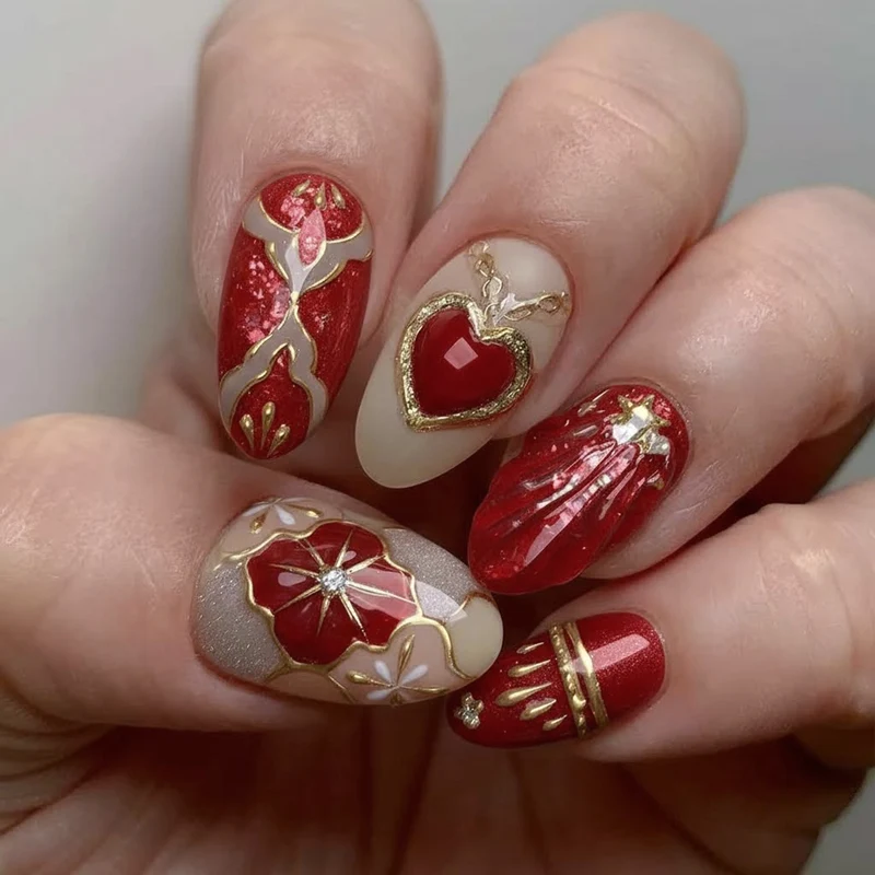 Luxuriöses dekoratives Nagelset