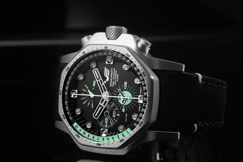 Vostok Europe Atomic Age YM86-640A695 Herrenuhr • Ewiger Kalender • 20 ATM