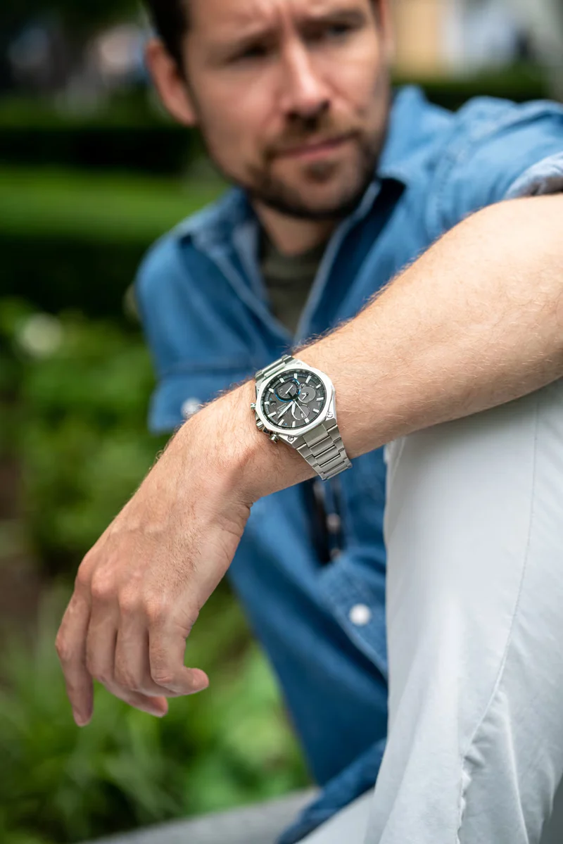 Casio Edifice EQB-1100D-1AER Herrenuhr • Smarte Funktionen • Tough Solar