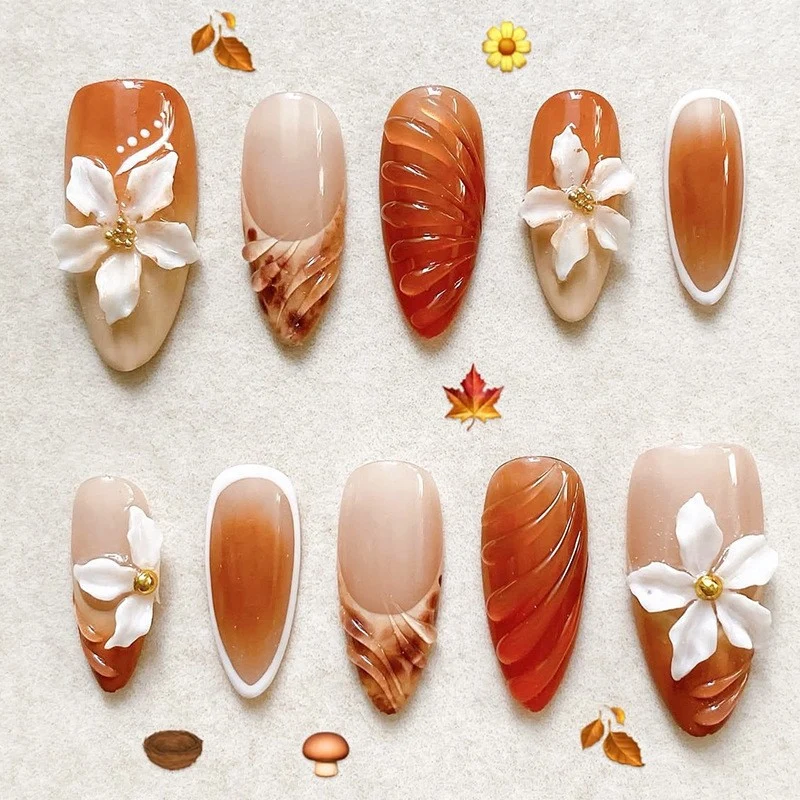 Handgemaltes Blumendesign Press-On Nagelset