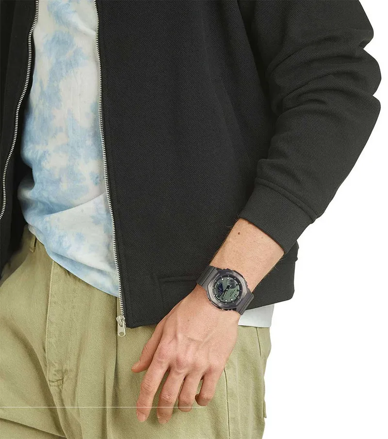 Casio G-Shock GM-2100B-3AER Herrenuhr • Extreme Stoßfestigkeit • Weltzeitfunktion
