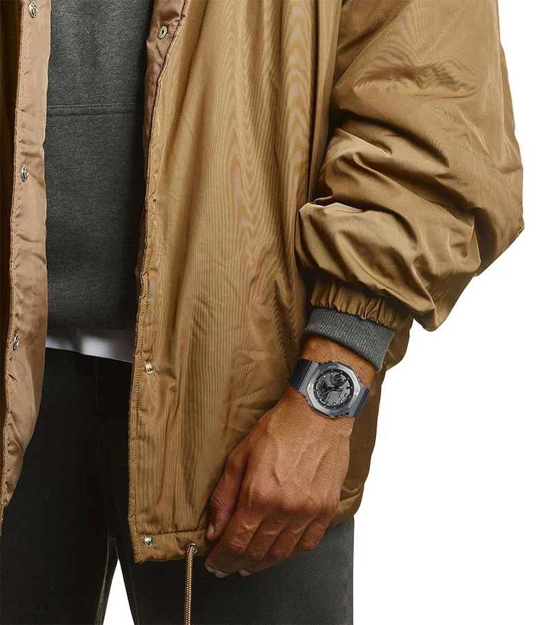 Casio G-Shock GM-2100-1AER Herrenuhr • Extreme Stoßfestigkeit • Ikonisches Metall-Design