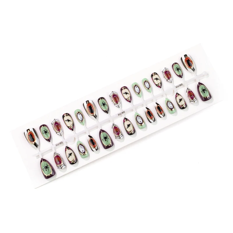 Halloween-Themen Druck-auf Nail Art Set 1790738650