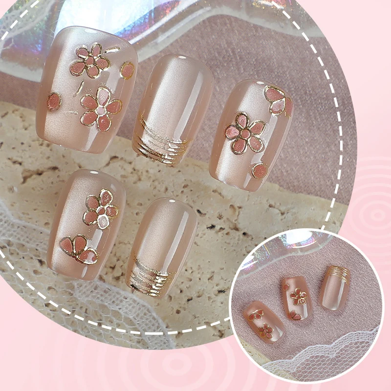 Blumenverzierte Press-On Nagelset