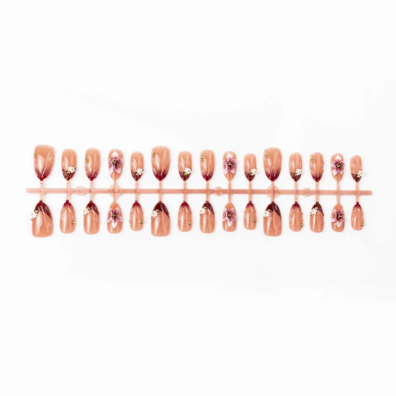 Premium Dekorative 3D Blumen Press-On Nagel Set