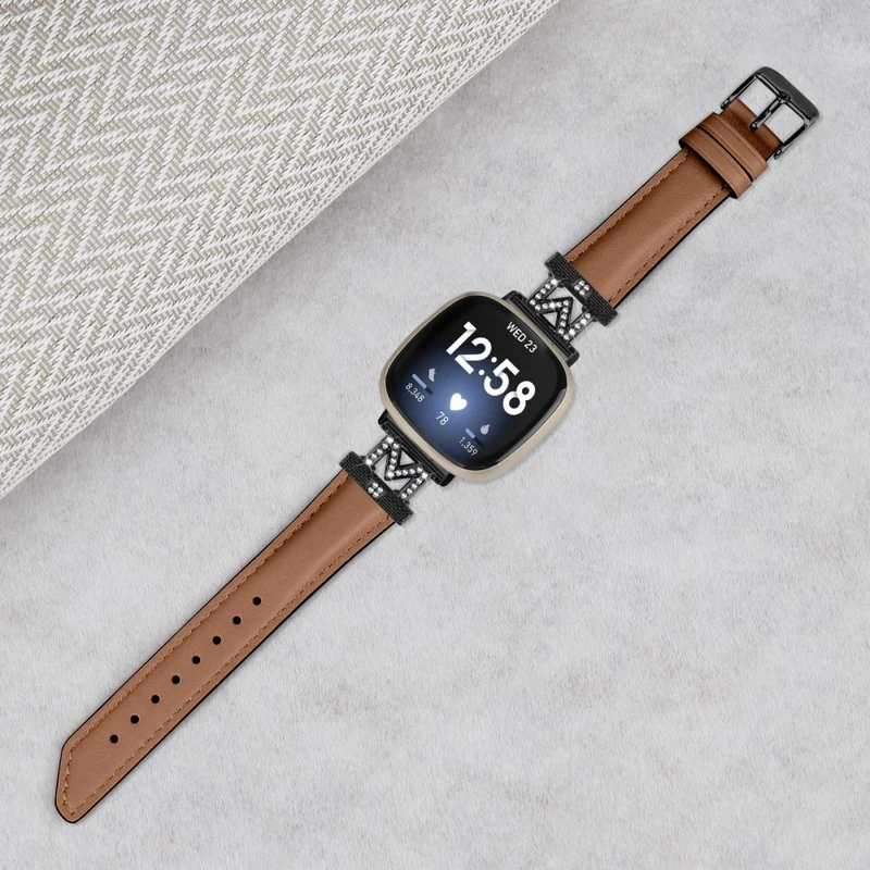Watch Strap Fitbit Versa 3 / Versa 4 / Sense / Sense 2 M Shape Rhinestone Decor Genuine Cowhide Leather Band with Black Buckle - Apricot