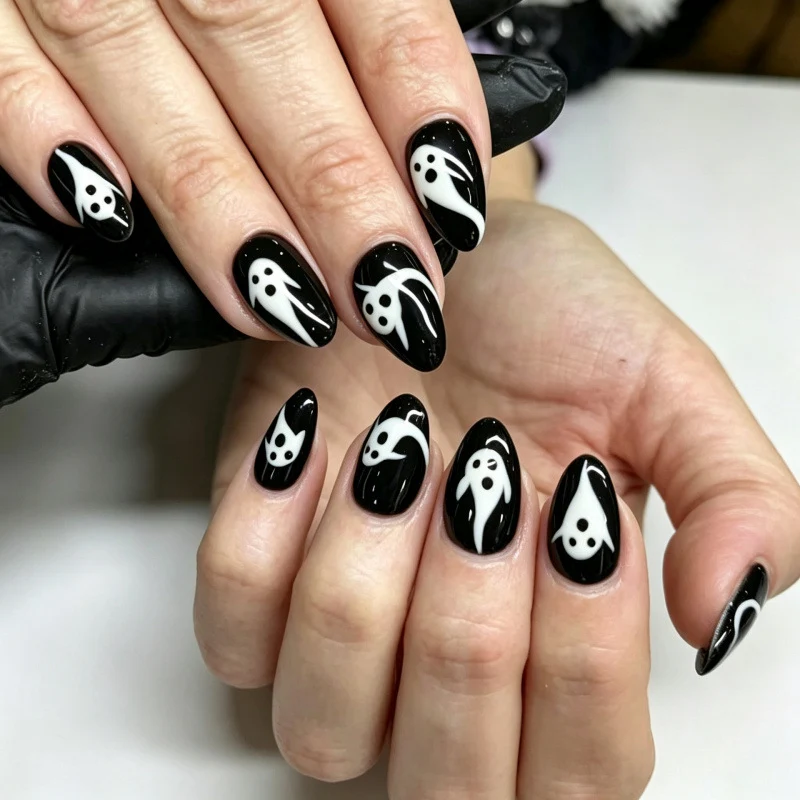 Geister-Themen Press-On Nagelkunst Set