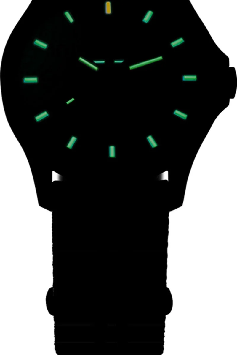 Traser P67 Officer Pro 107426 Herrenuhr • Trigalight Leuchttechnologie • Swiss Made