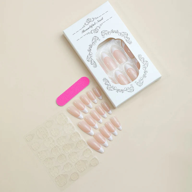 Französische Spitzen-Presse-Nageldesign-Set