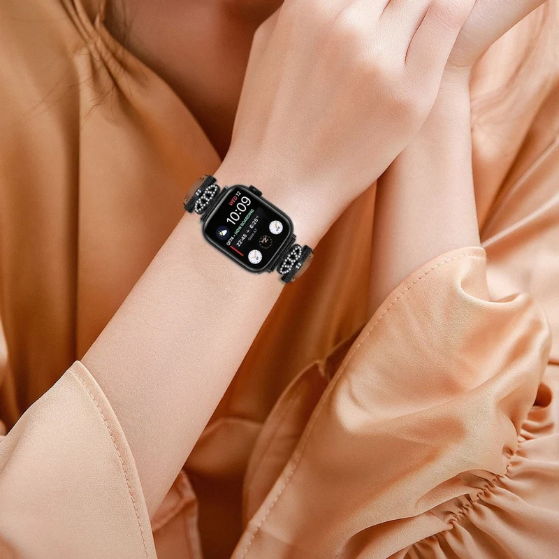 Rhinestone Band Apple Watch Series 9 8 7 41mm / SE (2023) SE (2022) 6 5 4 SE 40mm / 3 2 1 38mm Black Buckle Watch Strap