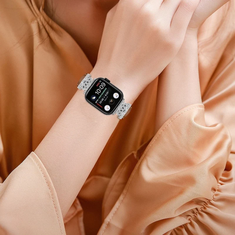 Watch Bracelet Band Apple Watch Series 9 8 7 41mm / SE (2023) SE (2022) 6 5 4 SE 40mm / 3 2 1 38mm Rhinestone Strap with Silver Buckle