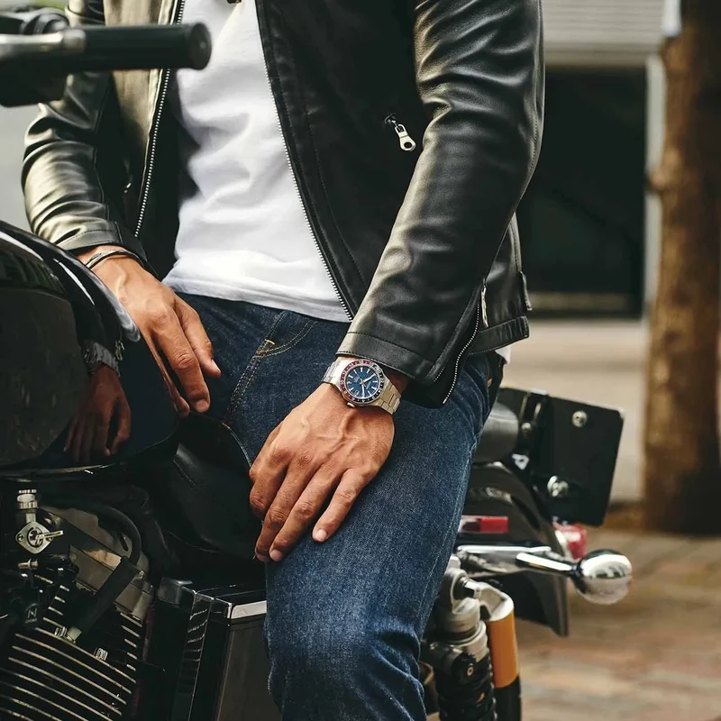 Citizen Series 8 NB6030-59L Herrenuhr • GMT Automatik • Saphirglas