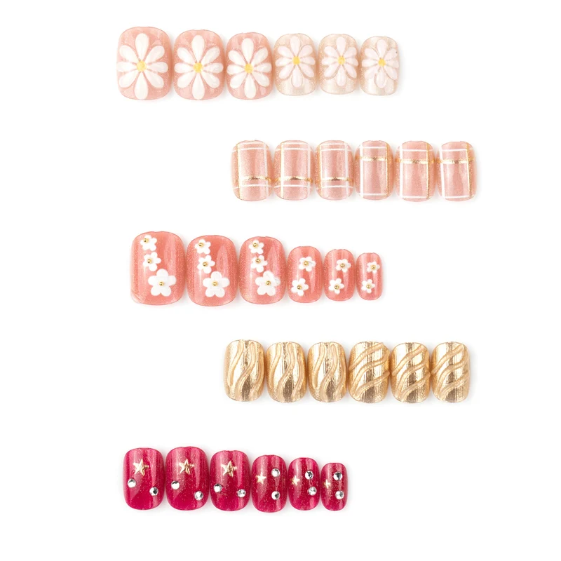 Elegantes, blumenmotiviertes Press-On-Nagelset